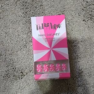 Red Aspen Pink Nail Dashes